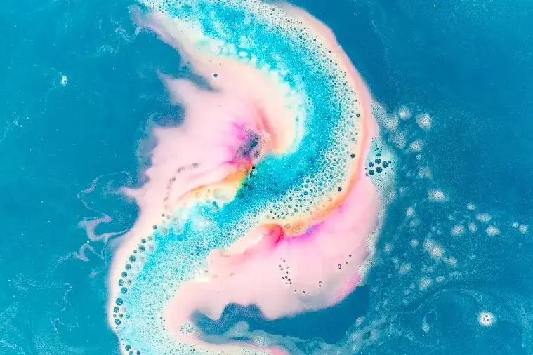 all-you-need-to-know-about-lush-bath-bombs